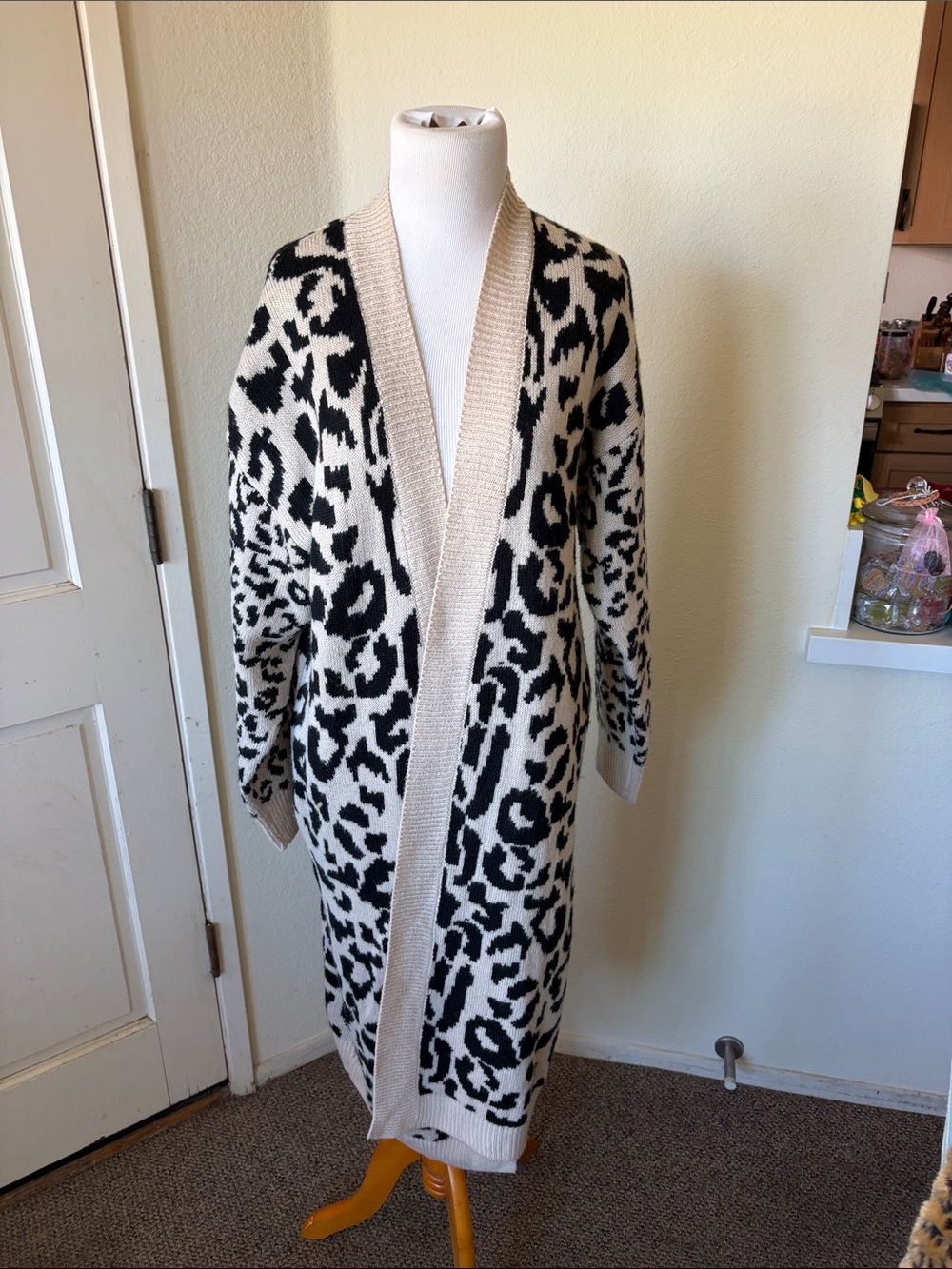 Blank NYC Open-Front Leopard Print Cardigan Sweater - Cream & Black